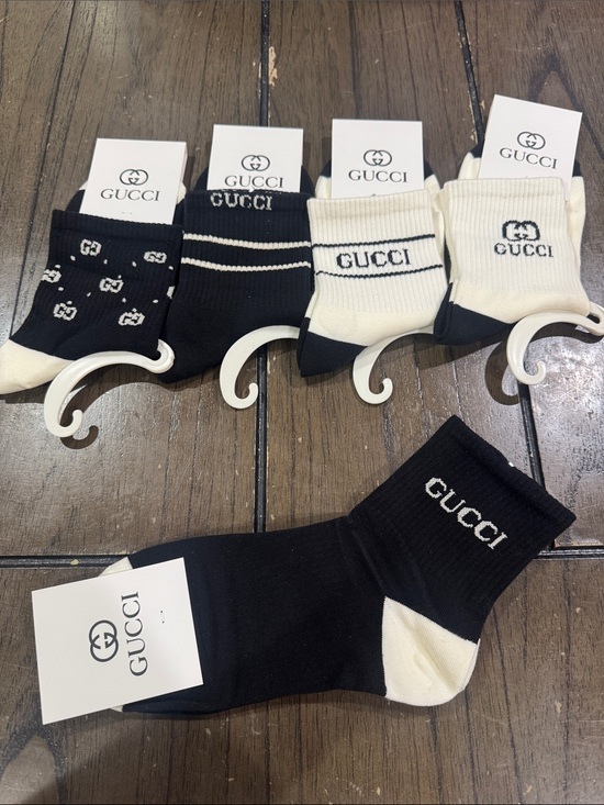 Source Unknown Accessories - GucciBlack & White Logo Crew Socks - Pack